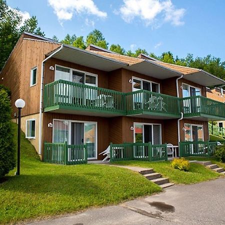 Chalets Condos Sur Le Fjord LʼAnse-Saint-Jean Eksteriør bilde